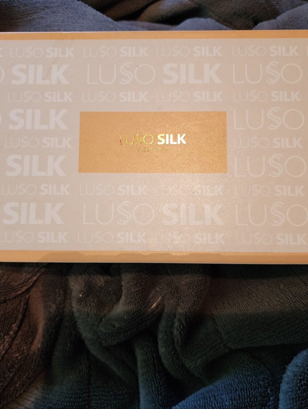 100% Silk Anti-Aging Sleep Mask
